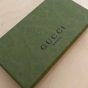 Gucci beauty box